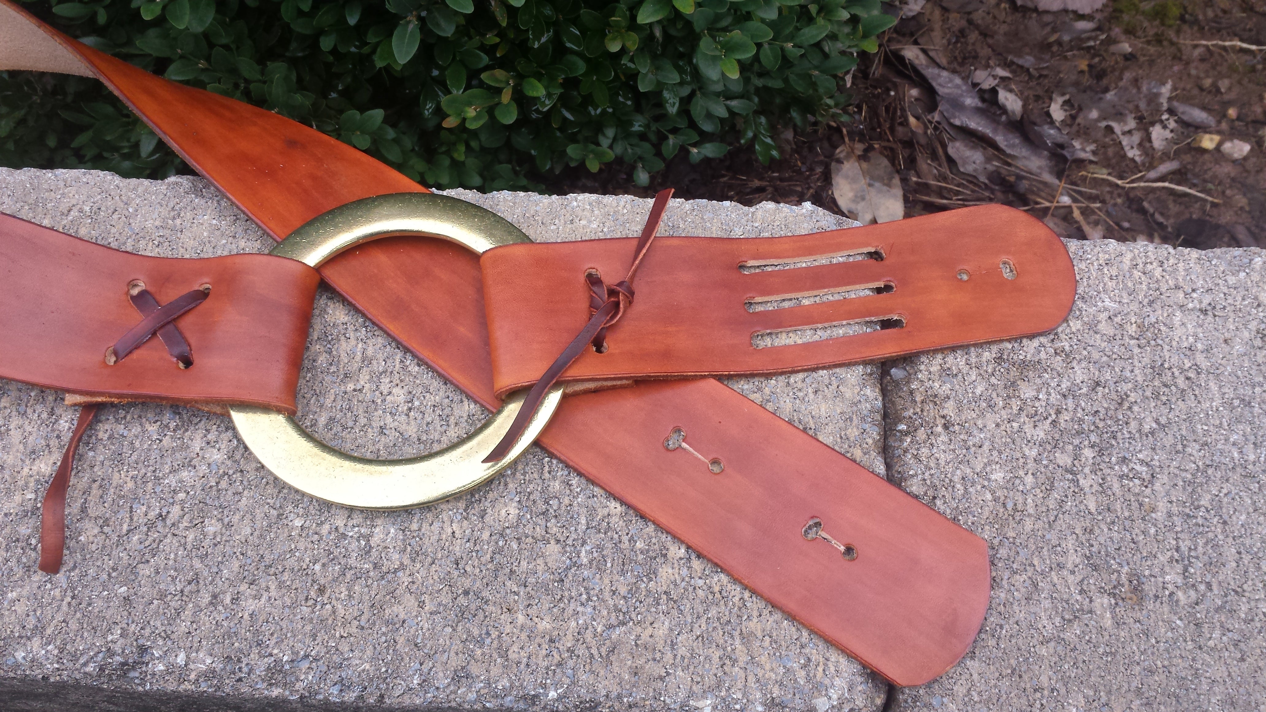 Tribute Leather Brass Ring Guitar Strap in the style of Duane