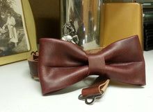 Latigo Leather Bow Tie