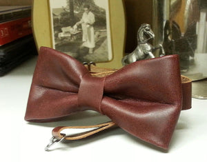 Latigo Leather Bow Tie